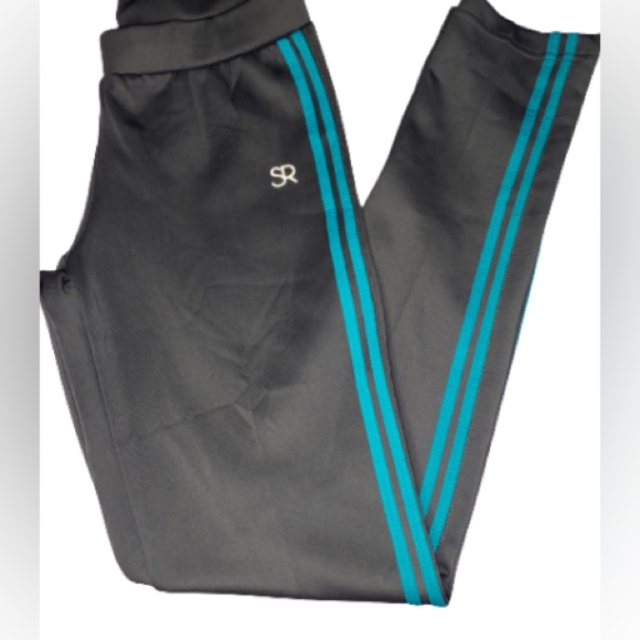 Stefano Di Roma Activewear Set - Medium - Picture 5 of 16